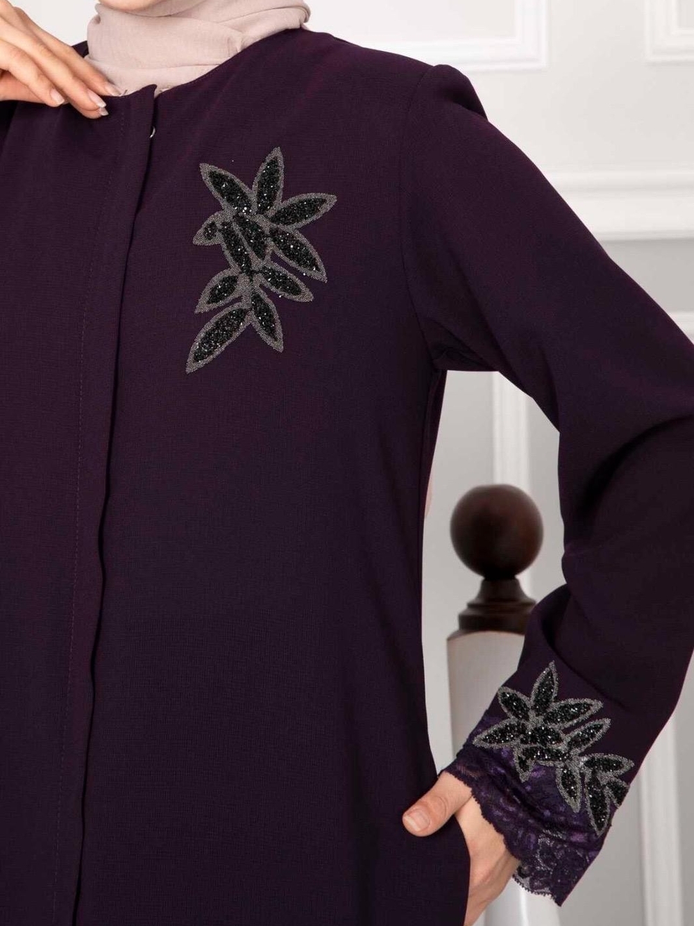 Modest ABAYA -Floral Detail Lace Modest Abaya NWT Purple XL - Picture 5 of 8